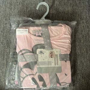 Disney Pajama Set for Ladies/Women NWT Size Medium